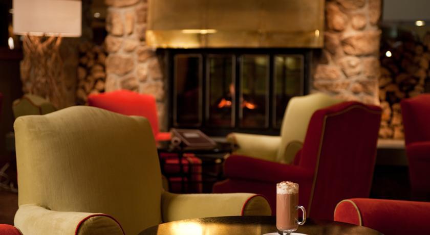 Manoir Saint-Sauveur Hotell Exteriör bild